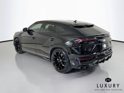 Used 2023 Lamborghini Urus S AWD/4WD image 8
