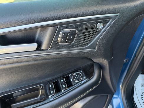 Used 2019 Ford Edge ST w/ Equipment Group 401A AWD/4WD image 13