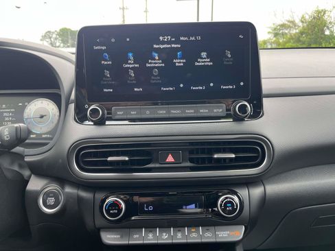 Certified 2022 Hyundai Kona Limited w/ Cargo Package FWD image 18