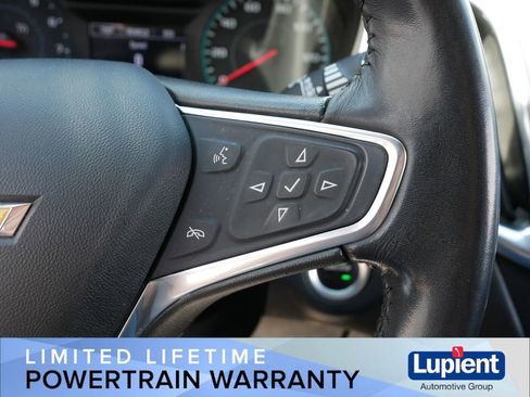 Used 2018 Chevrolet Equinox LT FWD image 24