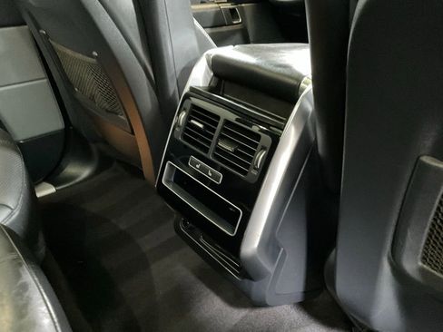 Used 2017 Land Rover Range Rover Sport HSE image 24