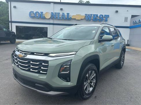 Used 2025 Chevrolet Equinox LT w/ Convenience Package II AWD/4WD image 1