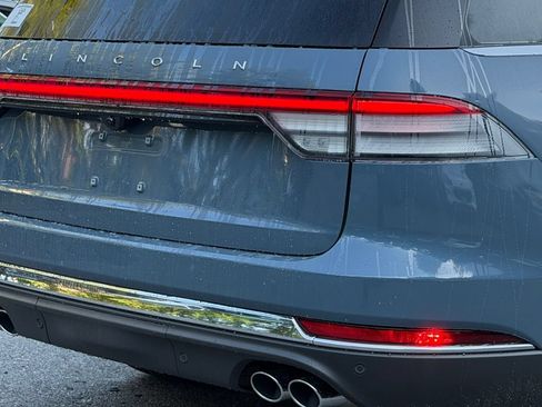New 2026 Lincoln Aviator Reserve AWD/4WD image 6