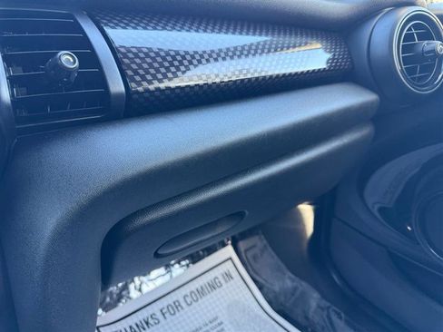 Used 2016 MINI Cooper S image 24