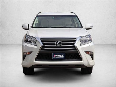 Used 2019 Lexus GX 460 Premium w/ Premium Package AWD/4WD image 2