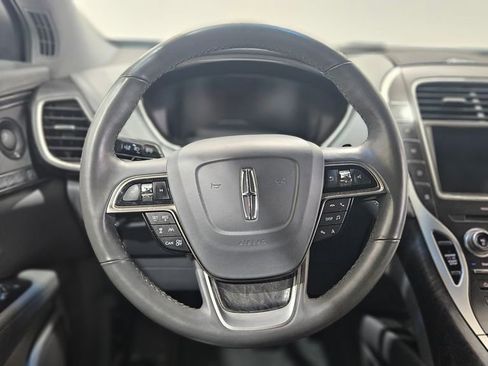 Used 2019 Lincoln Nautilus Reserve image 26
