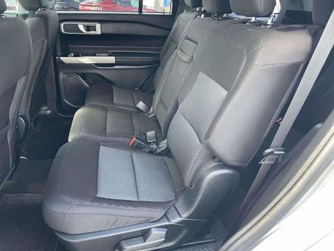 Certified 2023 Ford Explorer XLT image 19