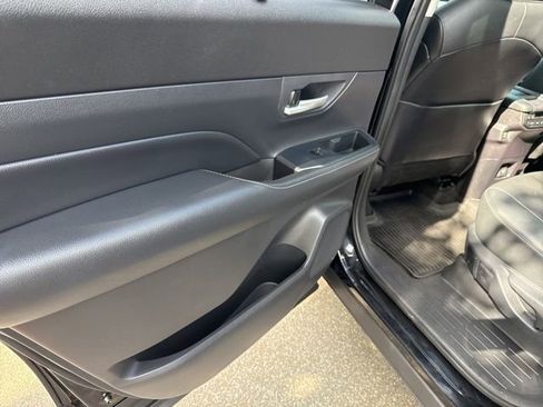 Used 2024 Toyota Grand Highlander AWD image 12