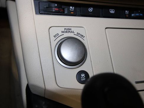 Used 2015 Lexus ES 350 image 19