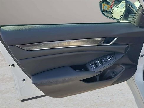 Used 2022 Honda Accord Sport Special Edition image 16