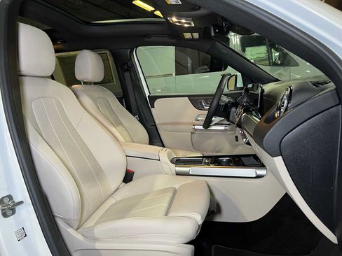 Certified 2026 Mercedes-Benz GLB 250 4MATIC image 12