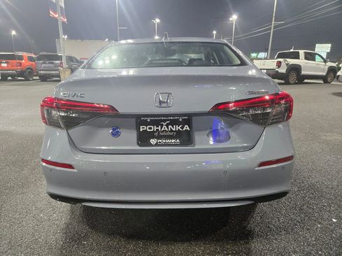 Used 2024 Honda Civic Touring image 6