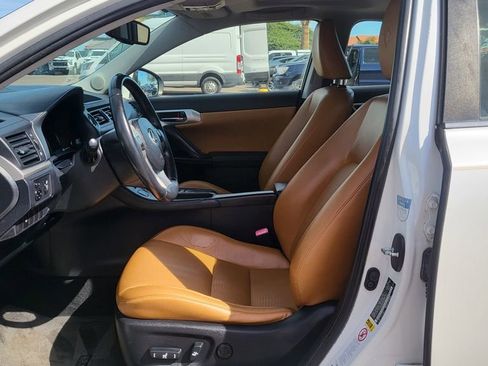 Used 2012 Lexus CT 200h Premium w/ Premium Audio Pkg image 24