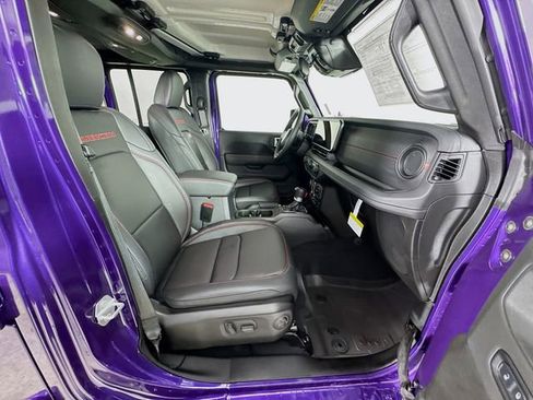 New 2026 Jeep Gladiator Rubicon w/ Safety Group image 29