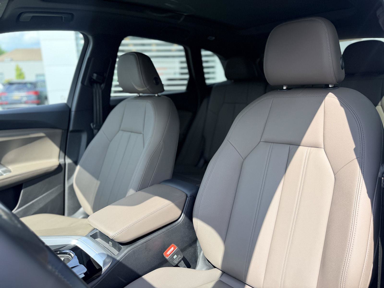 Certified 2025 Audi Q5 Premium w/ Convenience Package AWD/4WD image 11