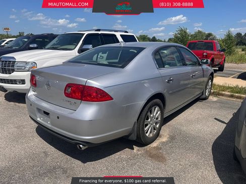 Used 2011 Buick Lucerne CXL FWD image 4