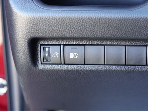 Certified 2022 Toyota RAV4 XLE Premium image 20