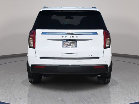 Used 2021 Chevrolet Tahoe LT w/ LT Signature Package image 5