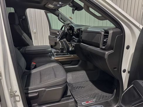 Used 2023 Chevrolet Silverado 1500 RST w/ Z71 Off-Road Package AWD/4WD image 24