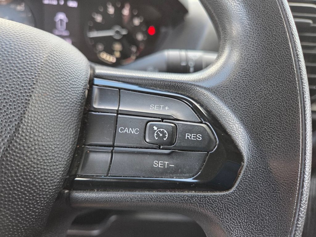 Used 2023 RAM ProMaster 2500 FWD image 13