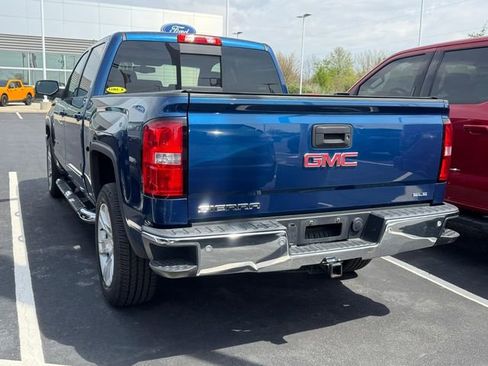 Used 2017 GMC Sierra 1500 SLE w/ SLE Value Package AWD/4WD image 15