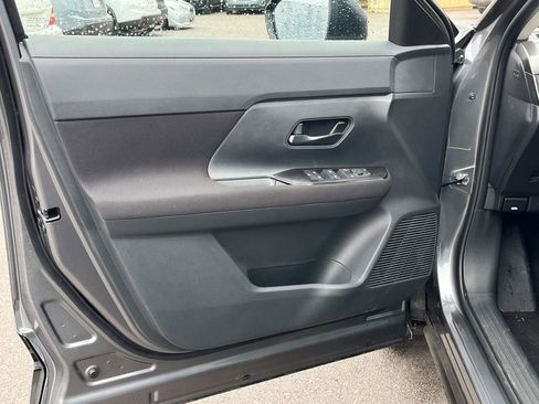 New 2026 Nissan Kicks S image 20