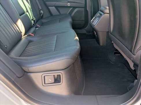 Used 2024 Maserati Grecale GT image 20