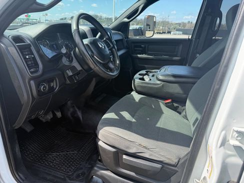 Used 2022 RAM 3500 Tradesman image 14