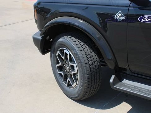 New 2026 Ford Bronco Outer Banks AWD/4WD image 5