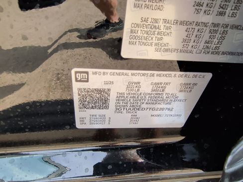 New 2026 GMC Sierra 1500 SLT image 54