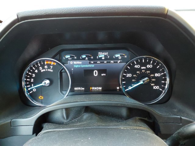Used 2020 Ford F250 Platinum w/ FX4 Off-Road Package AWD/4WD image 14