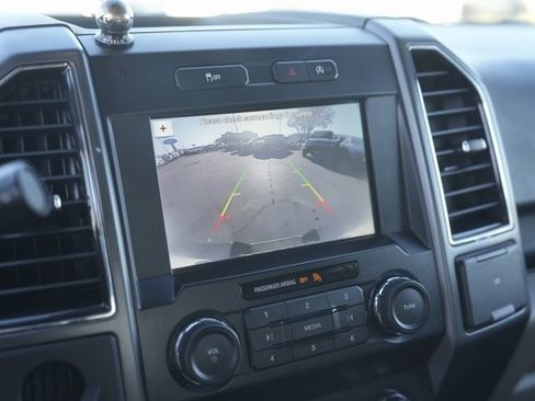 Used 2019 Ford F150 XLT image 26