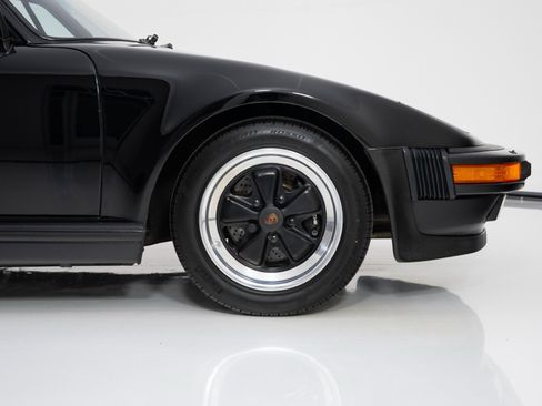 Used 1987 Porsche 911 Carrera image 12