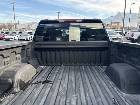 New 2025 Chevrolet Silverado 1500 Custom image 25