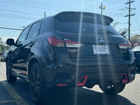 Used 2020 Mitsubishi Outlander Sport AWD image 5