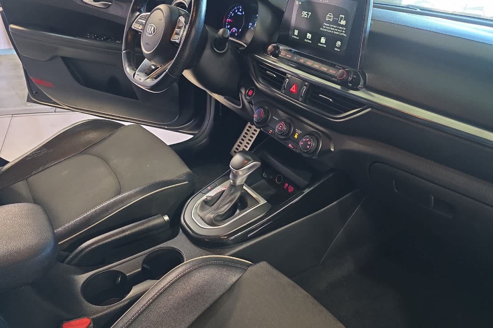 Used 2020 Kia Forte GT-Line FWD image 17