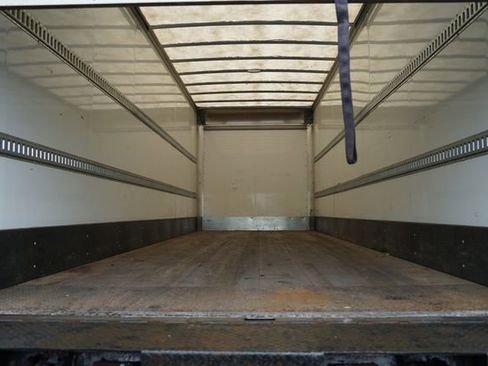 Certified 2023 Ford F650 2WD Regular Cab Super Duty image 10