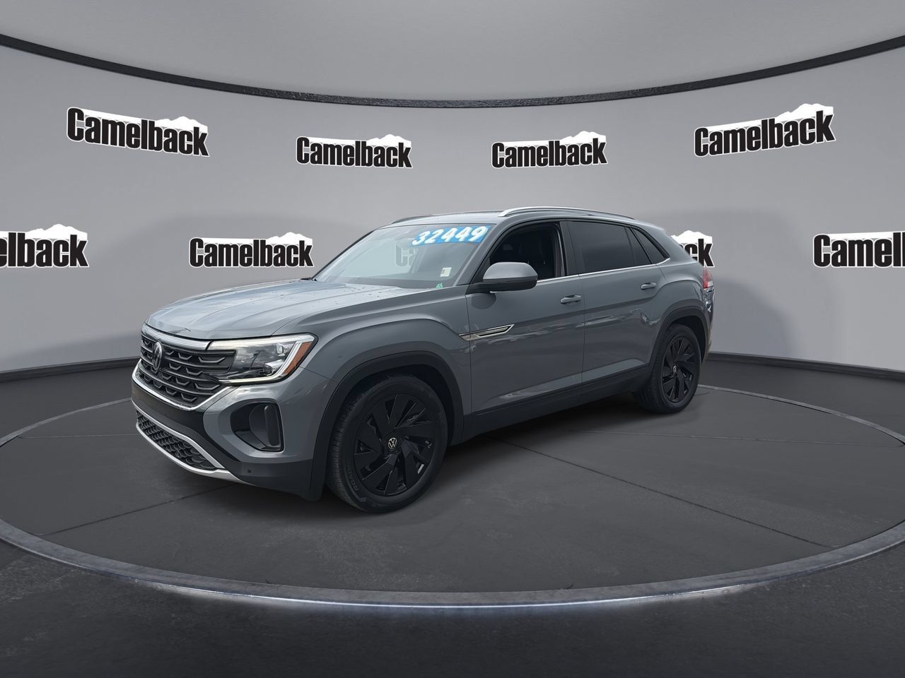 Used 2024 Volkswagen Atlas Cross Sport SE FWD image 3
