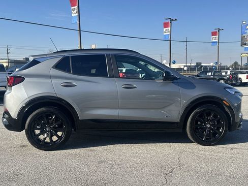 Used 2025 Buick Encore GX Sport Touring w/ Experience Buick Package image 30