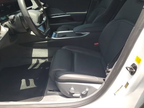 Used 2024 Lucid Air Touring AWD/4WD image 11