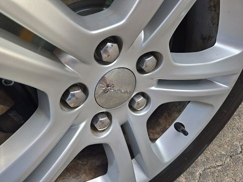 Used 2018 Dodge Charger SXT image 28