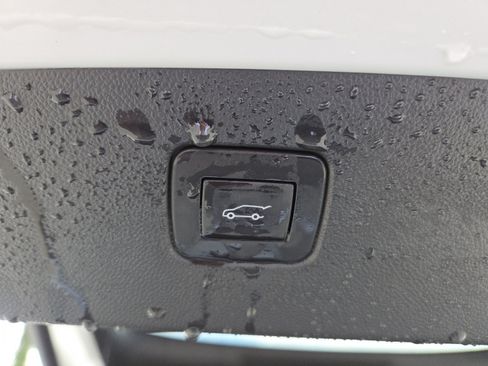 Used 2024 Buick Envista Avenir FWD image 19