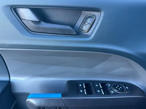 New 2026 Ford Maverick Lobo AWD/4WD image 10