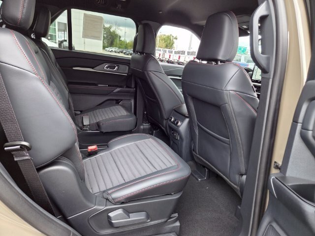 New 2027 Ford Explorer ST-Line RWD image 41
