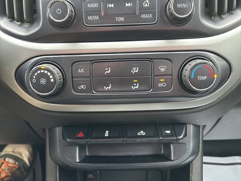 Used 2018 Chevrolet Colorado LT image 26