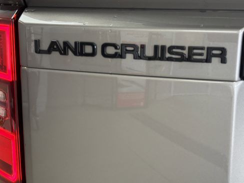 New 2026 Toyota Land Cruiser w/ Premium Package AWD/4WD image 44