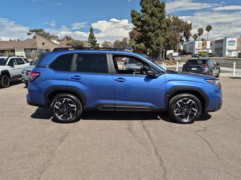 Used 2026 Subaru Forester Limited AWD/4WD image 5
