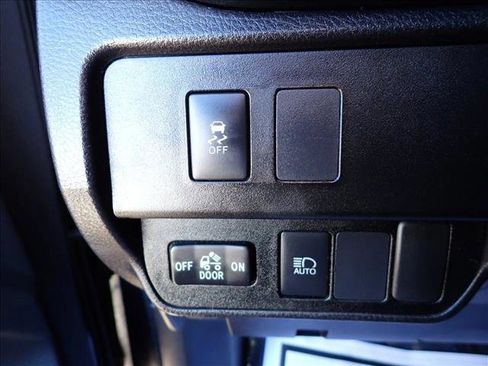 Used 2022 Toyota Tacoma SR5 image 14