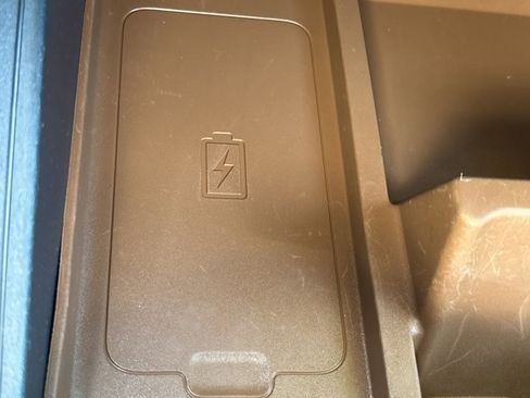 Used 2022 Ford Maverick Lariat w/ Lariat Luxury Package image 41