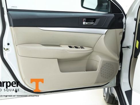 Used 2011 Subaru Outback 2.5i Premium image 55